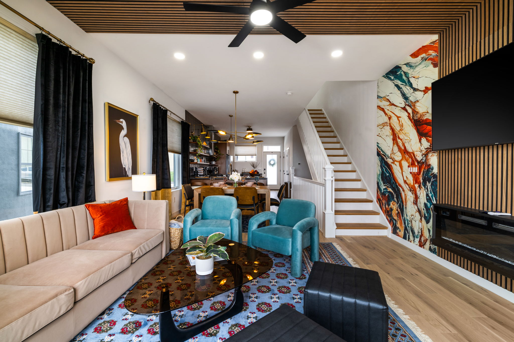 132 Prospect Street · A continuous space from living room to kitchen